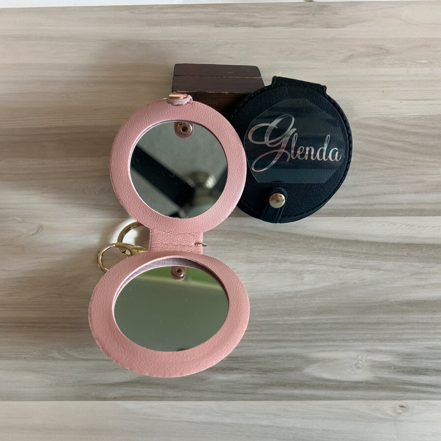 Personalized Compact Mirror